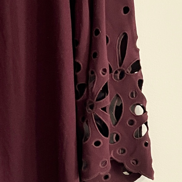 Alfani Dress Like New Beautiful Burgundy Wine Laser Cut Bell Sleeve Detail GORG! - Picture 3 of 13